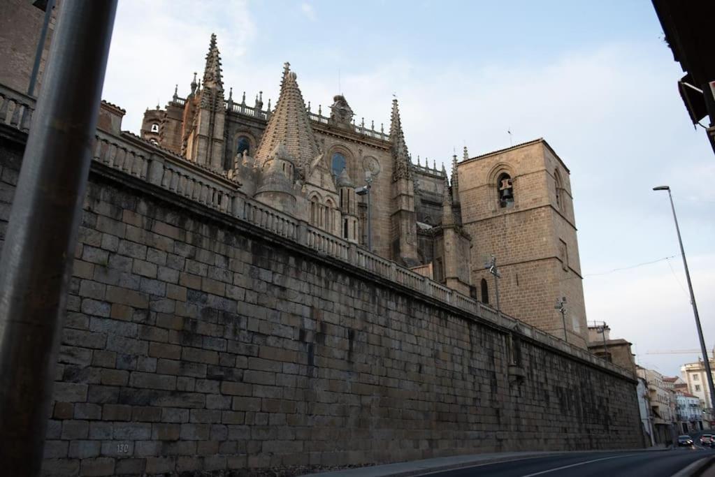 Las Dos Catedrales 2 Plasencia Esterno foto